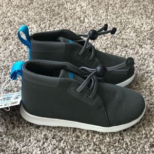 NATIVE Chukka Dublin Grey Children’s Size 9 NWT